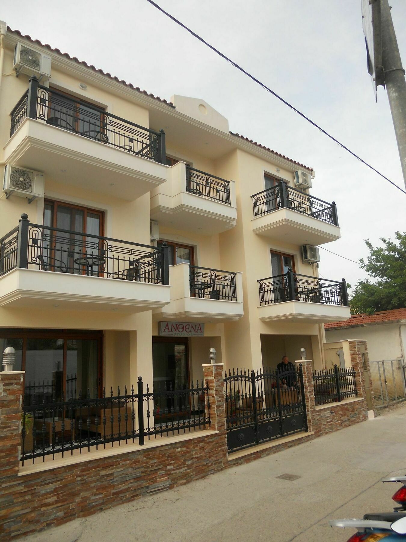 העיירה סקיאתוס Anthena Studios מראה חיצוני תמונה